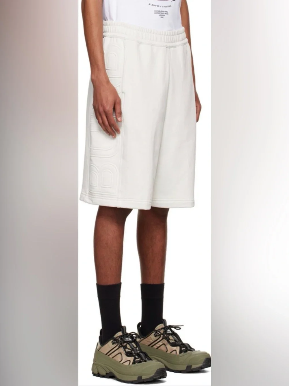 Burberry Men’s Cotton Shorts - Picture 7 of 15